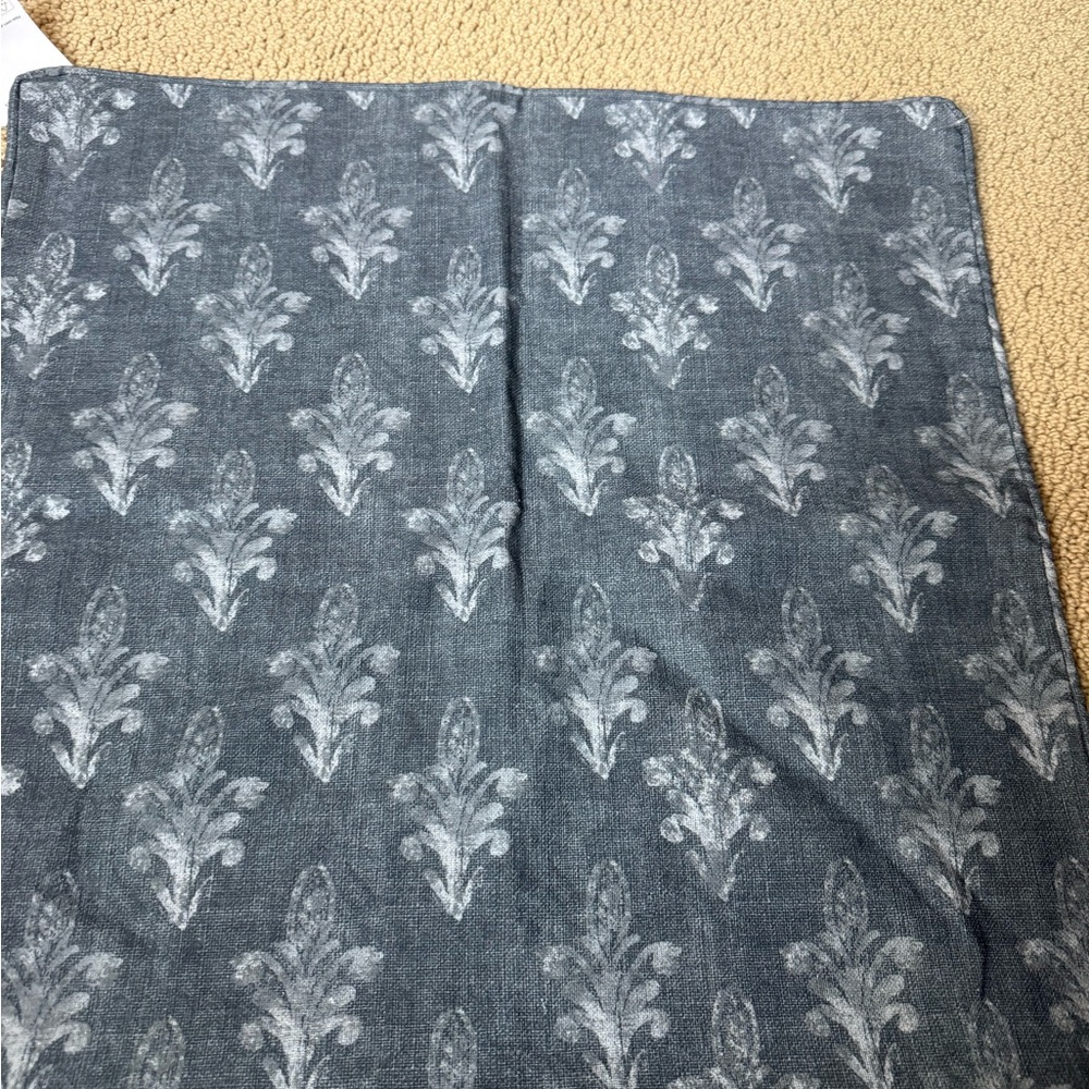 NWT Pottery Barn Blue and White Patterned Pillow Cover 20 X 20